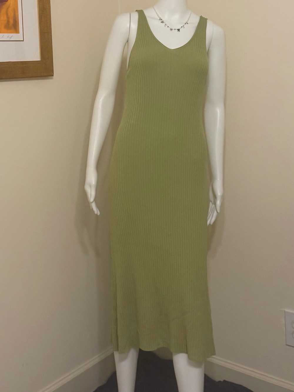 Green ribbed knit tank midi sleeveless dress. V-neck. Back slit. Minimalist.